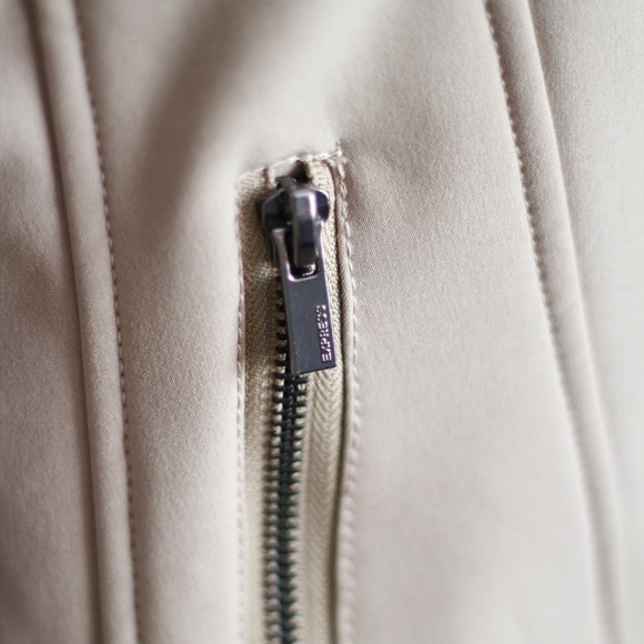 EXPRESS Jacket - Picture 3 of 3